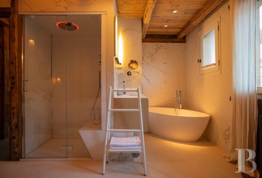 À Cordon, en Haute-Savoie, un chalet raffiné ouvert sur la chaîne du Mont-Blanc - photo  n°26